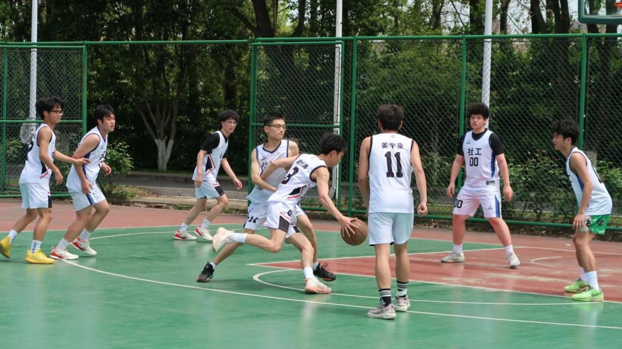 筑梦新时代,运动展风采——allwincity万象城专业对专业篮球赛圆满落幕