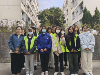 allwincity万象城开展“爱国卫生”志愿活动